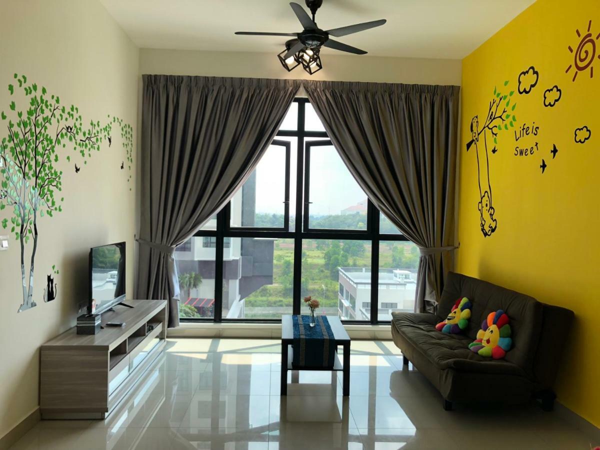 I-Walker @ Ioi Conezion Putrajaya Apartment Exterior photo